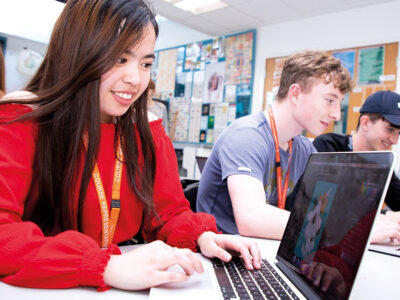 SFC_CourseFinder_0042_GraphicDesign(BTEC) SFC_CourseFinder_0042_GraphicDesign(BTEC)