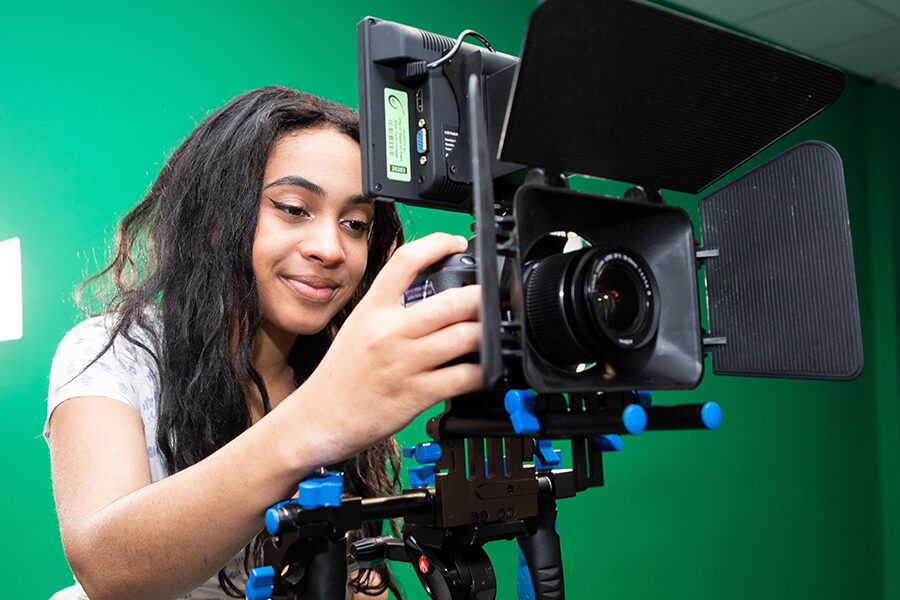 SFC_CourseFinder_0052_Film,Television&Radio(DegreeFoundation)