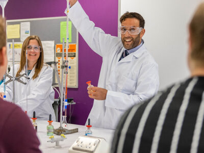 SFC_CourseFinder_0073_Chemistry(A_Level) SFC_CourseFinder_0073_Chemistry(A_Level)