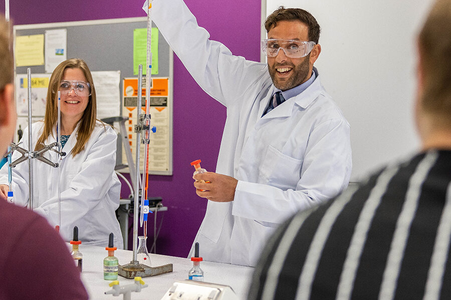 SFC_CourseFinder_0073_Chemistry(A_Level) SFC_CourseFinder_0073_Chemistry(A_Level)