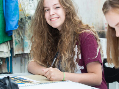 SFC_CourseFinder_0081_Art&Design(GCSE) SFC_CourseFinder_0081_Art&Design(GCSE)